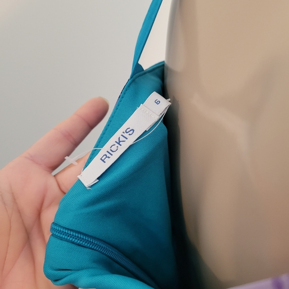 Floral dress - Picture 2 of 2